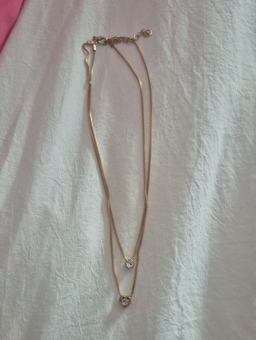Layered Heart Pendant Necklace in Gold Like New